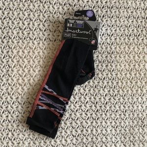Smartwool Womens ski socks, size Medium, NEW
